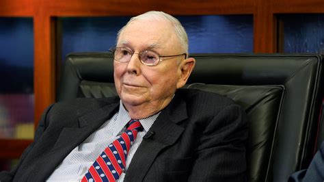 Berkshire Hathaway’s Charlie Munger gives $40 million in stock to California museum